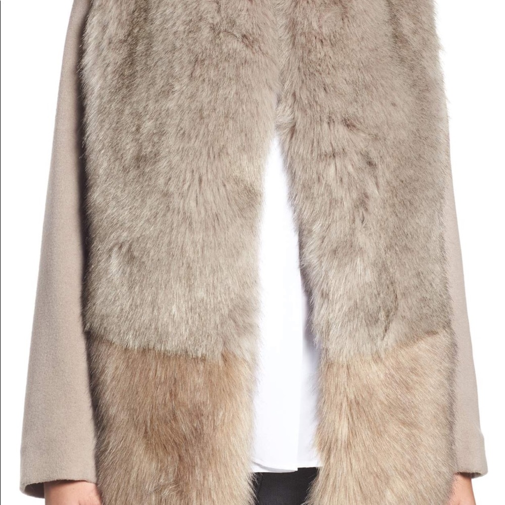 Maddie Wool Blend Sleeve Faux Fur Jacket - Picture 5 of 5